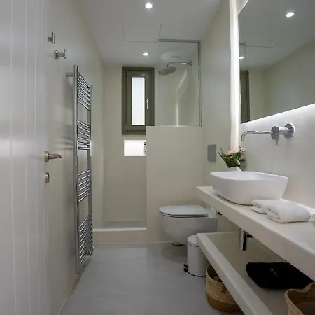 Paros Breeze Odyssey